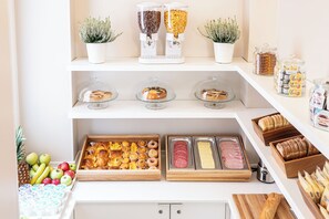 Petit déjeuner buffet