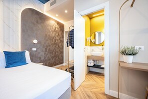 Superior Double Room, City View | In-room safe, soundproofing, iron/ironing board, free WiFi - Bea Boutique Hotel (Rome)
