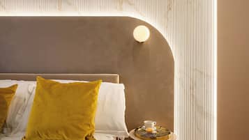 Basic-Doppelzimmer, Blick auf den Innenhof | Zimmersafe, schallisolierte Zimmer, Bügeleisen/Bügelbrett