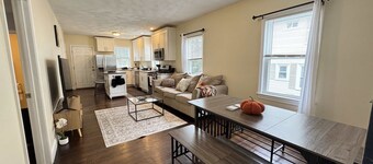 NEW Downtown Salem Retreat 3BD W/ Parking