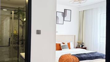 2 makuuhuonetta, silitysrauta/-lauta, Wi-Fi, vuodevaatteet