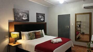 Standard-Doppelzimmer, Gartenblick
