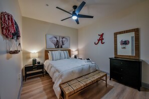2 bedrooms, iron/ironing board, free WiFi, bed sheets - Steps to the Stadium - Book for Football Season!  Rooftop Deck! (Tuscaloosa)