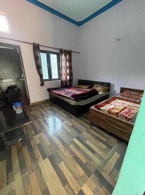 Free WiFi, bed sheets - Hotel Rama Palace (Ukhimath)