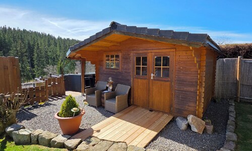 Sonnige Ferienwohnung Sonnenhuesli im Hochschwarzwald mit Whirlpool und Sauna