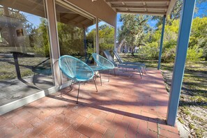 Terrace/patio - Secluded lodges perfect for nature lovers (Forge Creek)