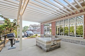 Restauration extérieure