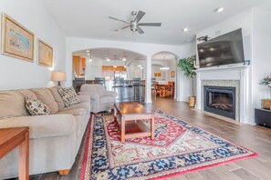 Unclassified image, 4 of 64, button