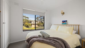 4 bedrooms, iron/ironing board, travel crib, internet