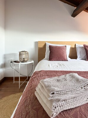 4 chambres, Wi-Fi gratuit, draps fournis