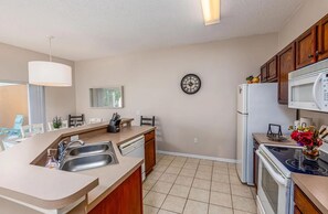 Apartment | 4 bedrooms, Internet