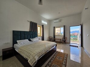 Standard Double Room, Balcony, Mountain View | Free WiFi