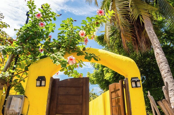 Front of property - Casa Amarela em Icaraí de Amontada (Amontada)