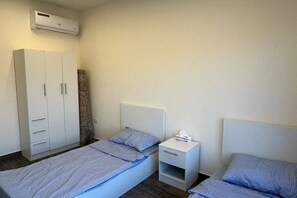 Iron/ironing board, free WiFi