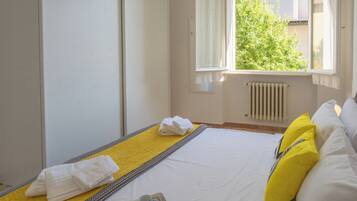 2 Schlafzimmer, Bügeleisen/Bügelbrett, kostenloses WLAN, Bettwäsche