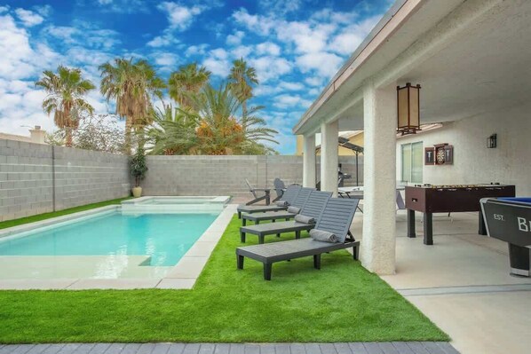 Pool