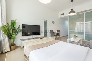 In-room safe, iron/ironing board, free WiFi, bed sheets