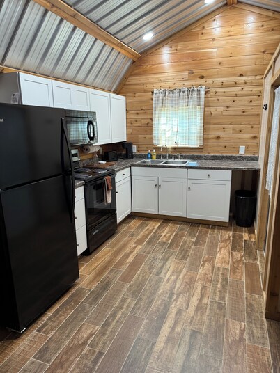 Cabin #2 - Trails, Tails and Scales. Experience world class fishing and nature.