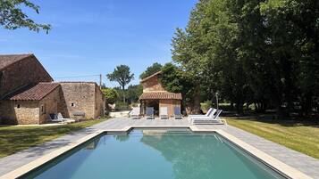 Piscina all'aperto