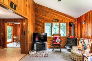 House (1 Bedroom) | Interior