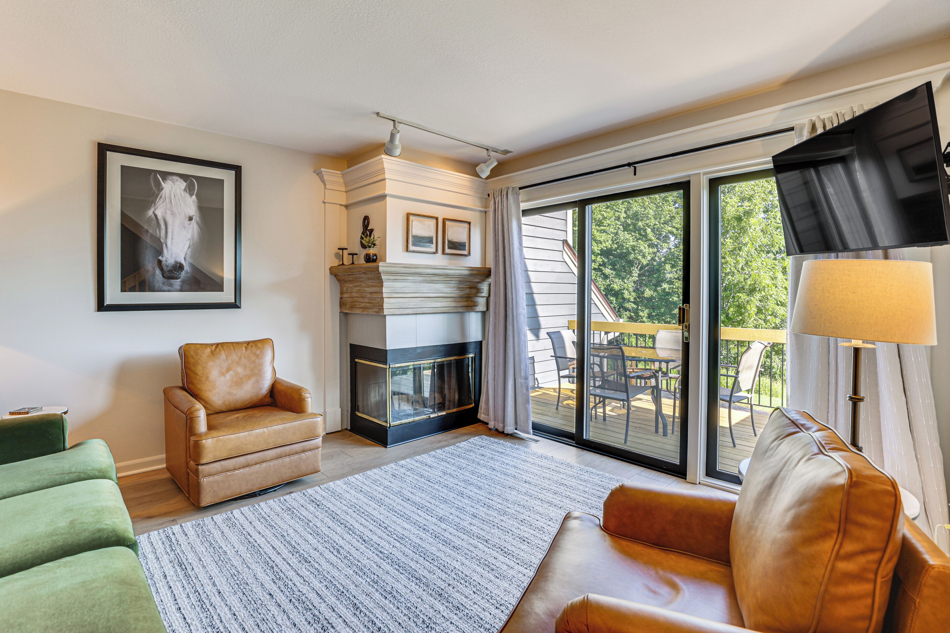 Apartment (3 Bedrooms) | Front of property