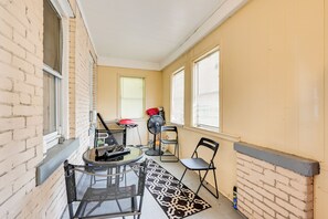 Apartment (2 Bedrooms) | Interior - Convenient Hartford Condo < 2 Mi to Dtwn! (Hartford)