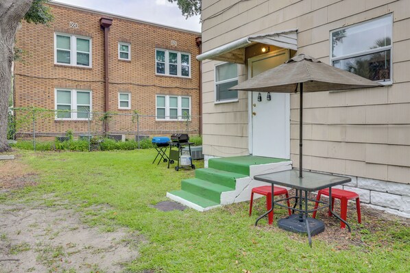 Apartment (1 Bedroom) | Interior