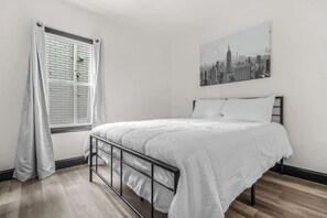 4 bedrooms, iron/ironing board, travel cot, WiFi