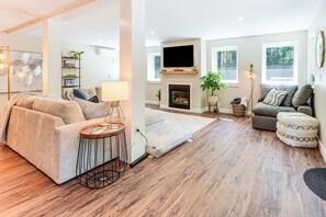 House (3 Bedrooms) | Front of property