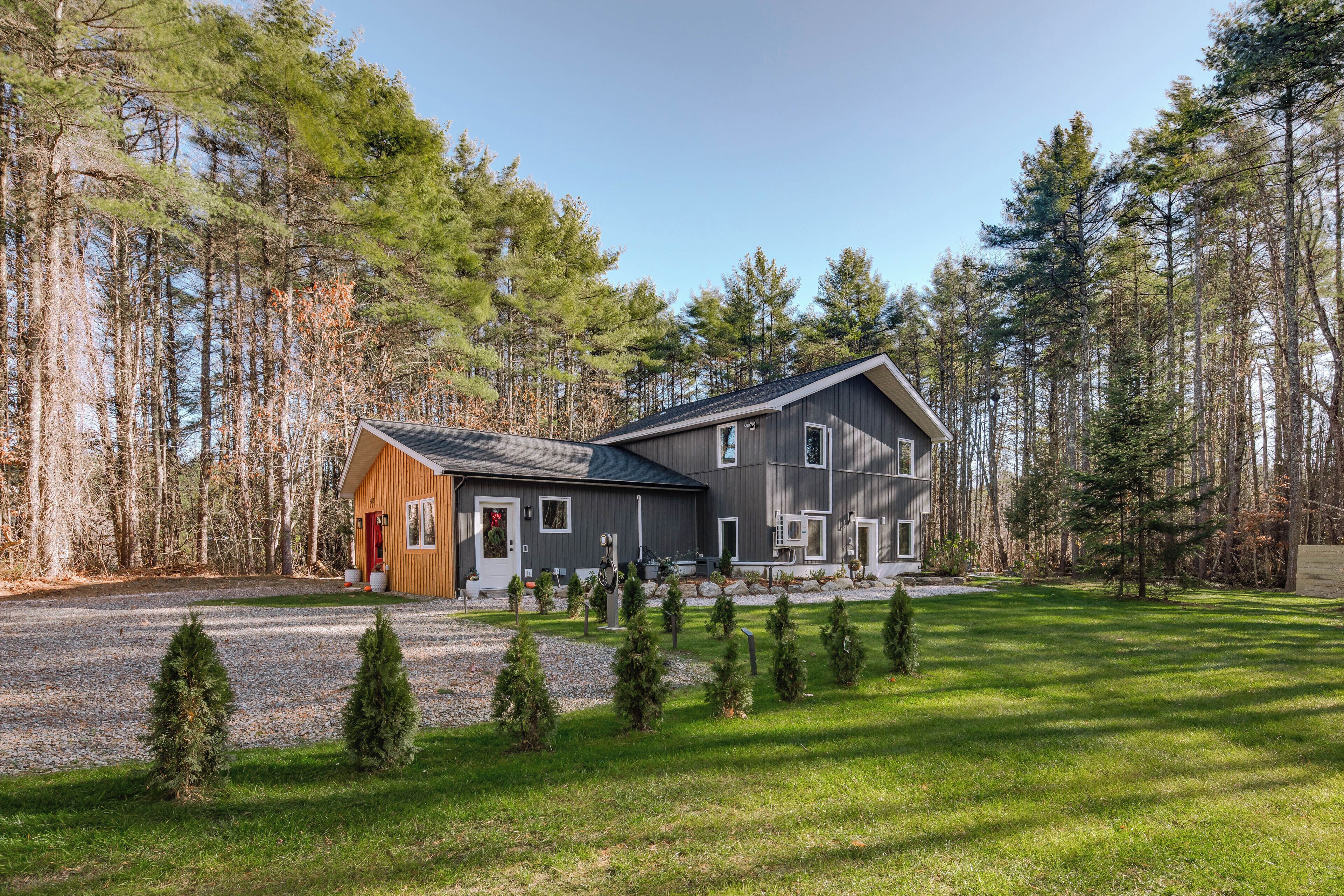 المنشأة من الداخل