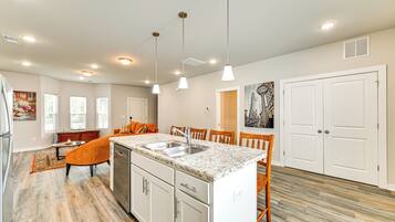 Apartment (3 Bedrooms) | Bahagian dalam