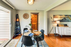 House (1 Bedroom) | Interior - < 3 Mi to Dtwn: Pet-friendly Sarasota Stay w/ Yard (Sarasota)