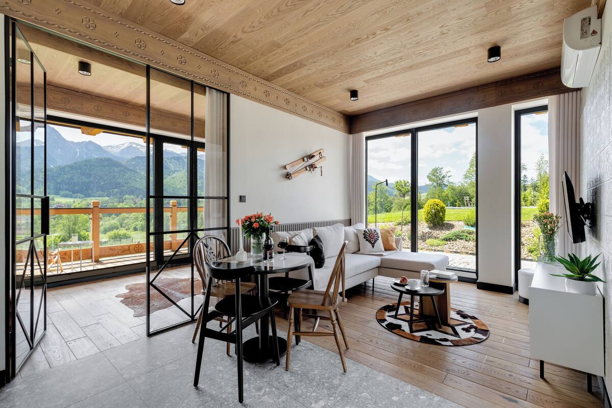 Apartament 4 | Living area