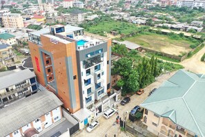 Exterior - Two-bedroom apartment with King-Size bed, luxury residence. Borélie Guest House (Douala)