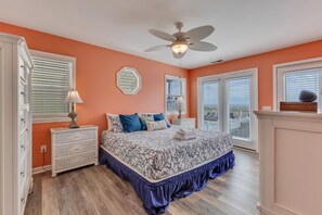 4 bedrooms, WiFi, bed sheets, wheelchair access