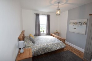 3 bedrooms, iron/ironing board, travel cot, WiFi