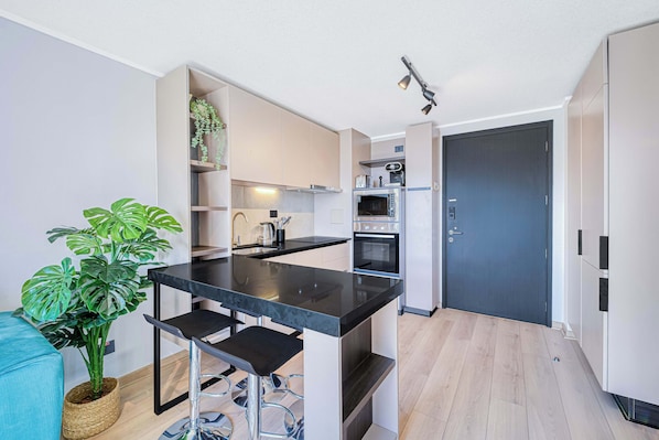 Fridge, microwave, stovetop, toaster
