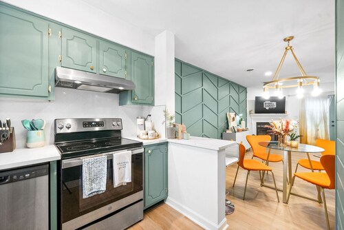 Emerald Horizon 104 Azalea Ct