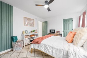 2 bedrooms, WiFi, bed sheets