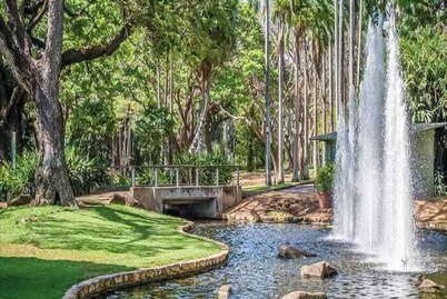Zen City-venture Balcony Dining - Cozy - CBD