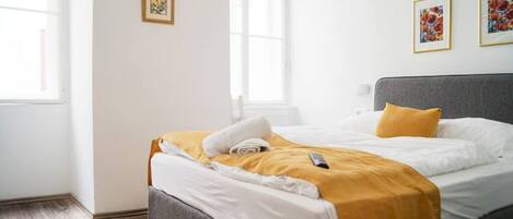 9 Schlafzimmer, WLAN, Bettwäsche