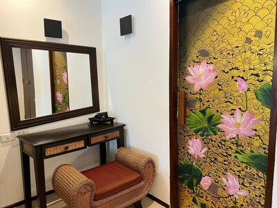 Rainbow Arokaya Holistic Longevity Welln