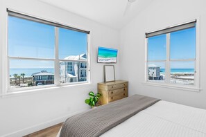 4 bedrooms, free WiFi, bed sheets