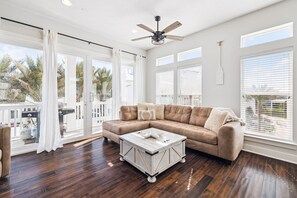 Televisie en een kantoor