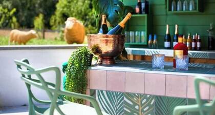 The Forge - Rustic Retreats