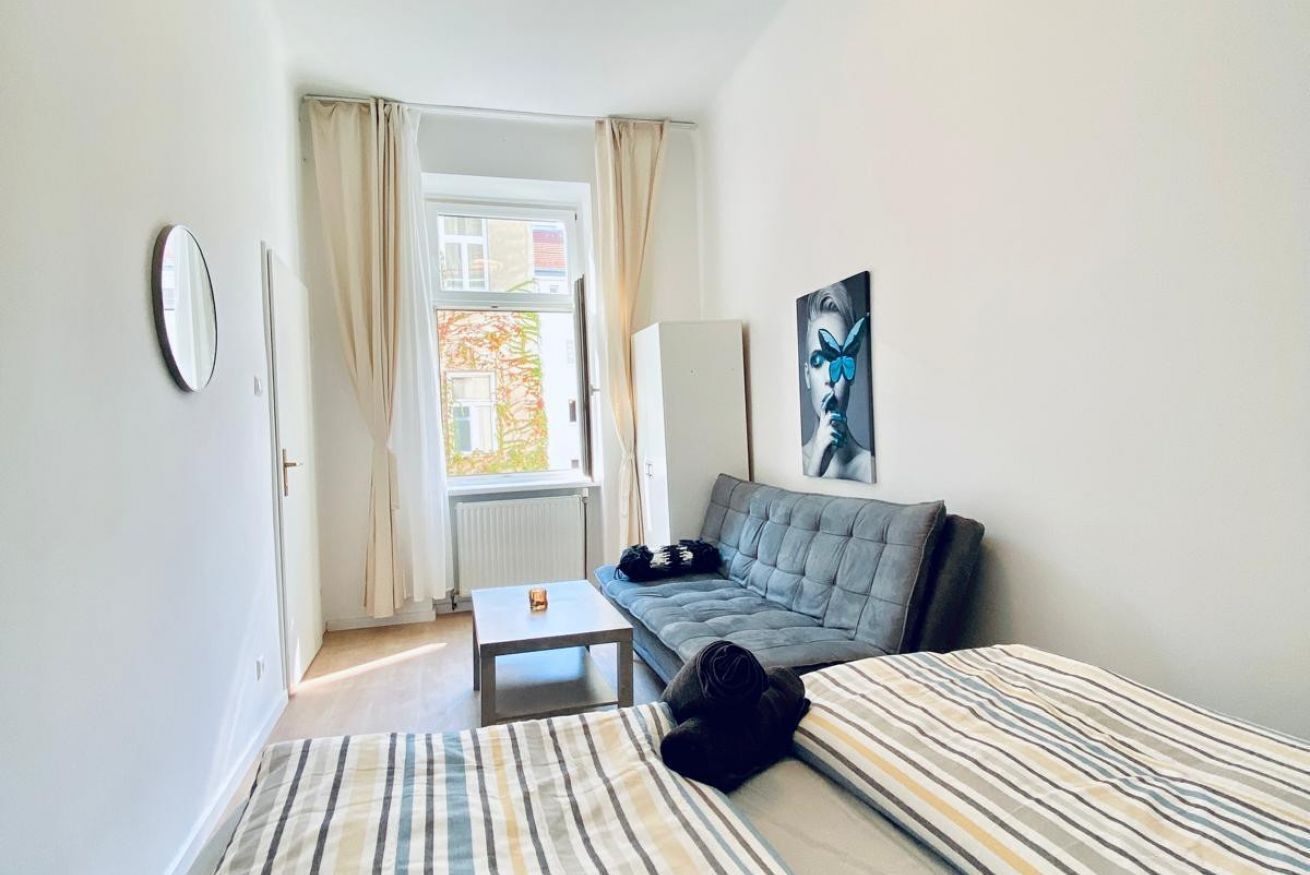 熨斗/熨衫板、Wi-Fi、床單