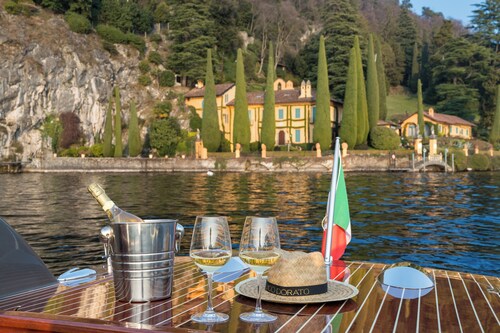 Lago Dorato Marina Lodge - Lakefront 