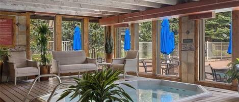 Condo, 2 quartos | Piscina | Piscina externa