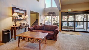 Lobby - Fp300 Foxpine Inn 2 Bedroom Condo (Copper Mountain)