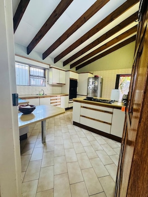 Villa, 3 Bedrooms, Accessible, Smoking | Private kitchen - Villa Picasso - 3 Bed Villa (Johannesburg)
